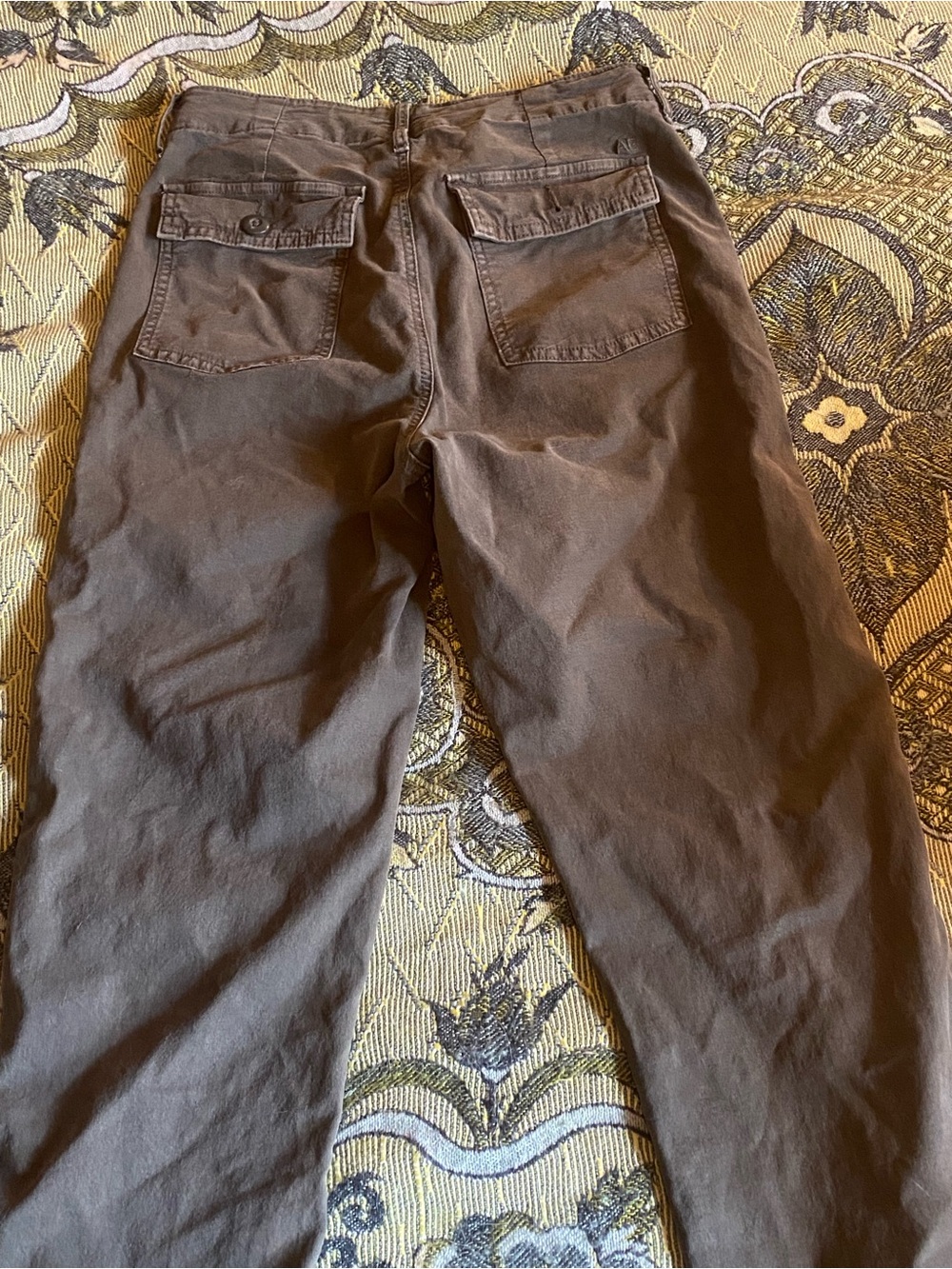 American Eagle Outfitters women’s pants. *short* inseam. - Picture 2 of 4